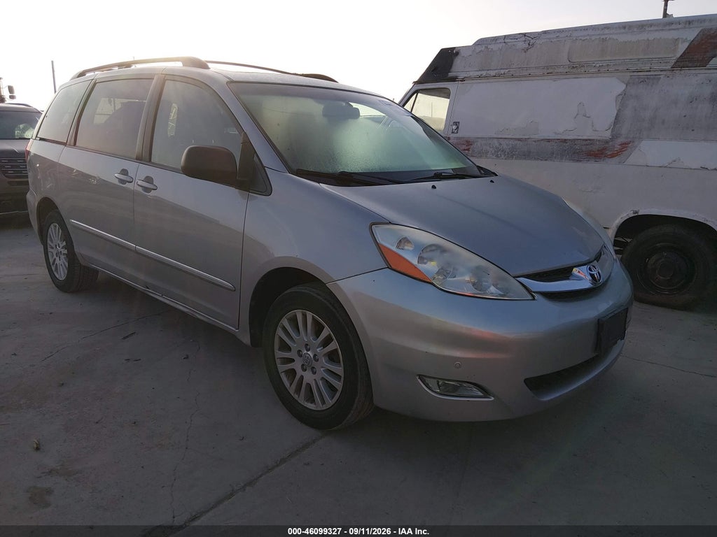 5TDDK4CCXAS032736 2010 TOYOTA SIENNA photo no. 1