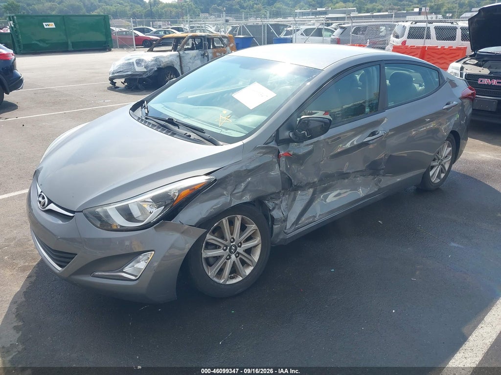 2014 Hyundai Elantra SE photo 2