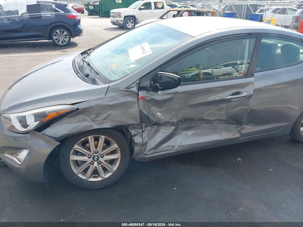 2014 Hyundai Elantra SE photo 6