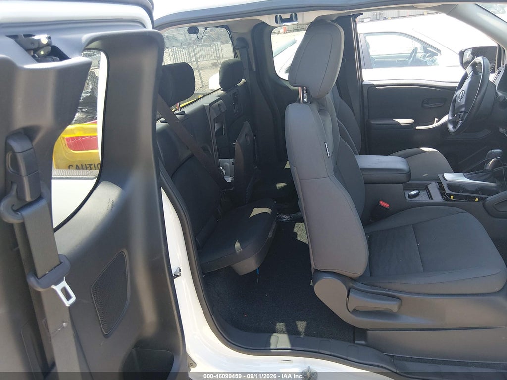 2024 Nissan Frontier King Cab S 4X2 photo 8