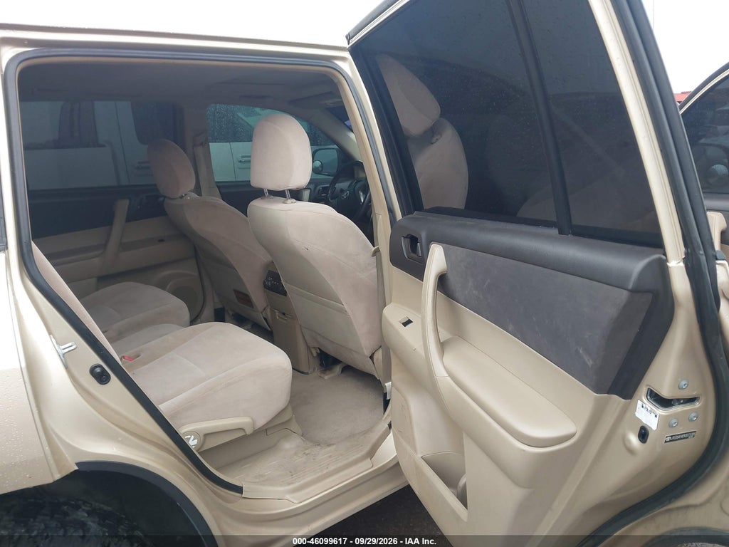 2009 Toyota Highlander photo 8