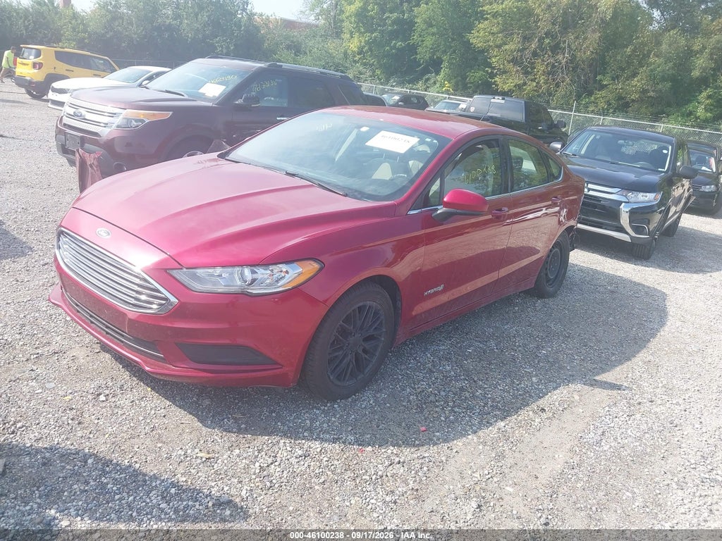2018 Ford Fusion Hybrid SE photo 2