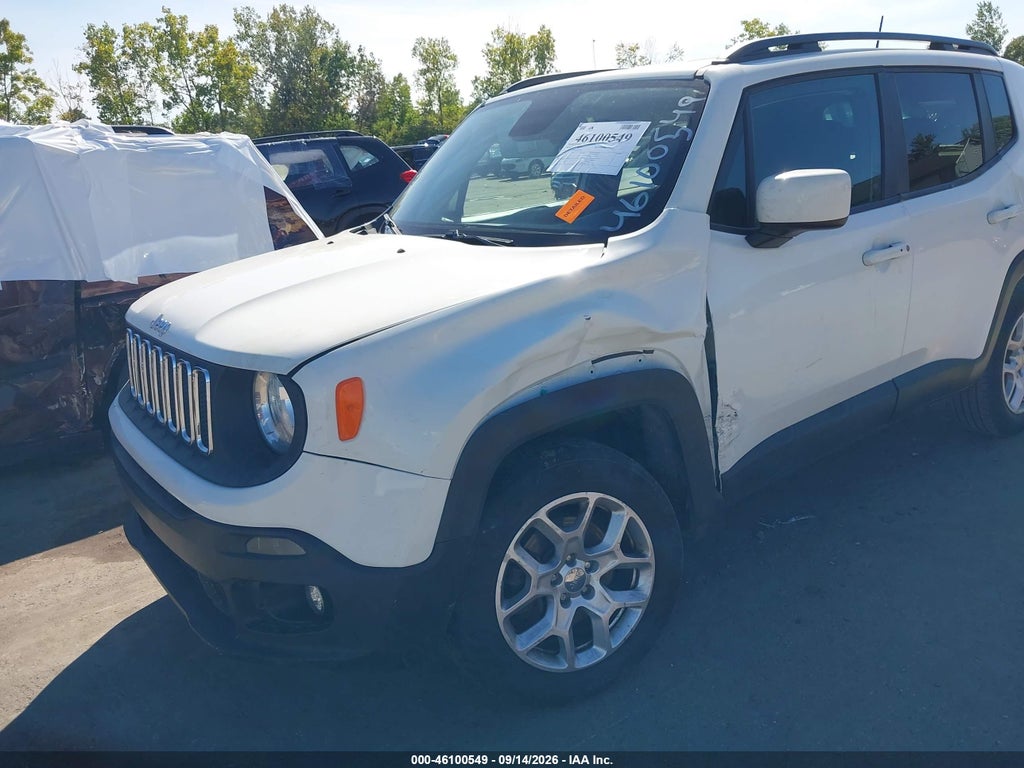 2018 Jeep Renegade Latitude 4X4 photo 6