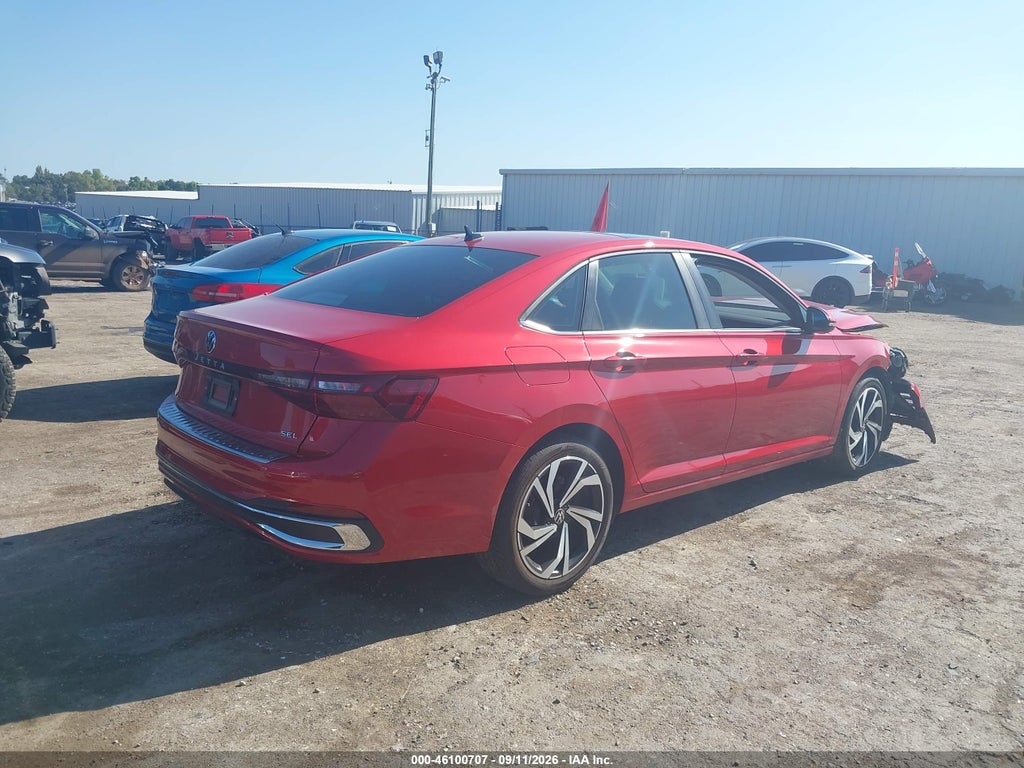 2025 Volkswagen Jetta 1.5T SEL photo 4
