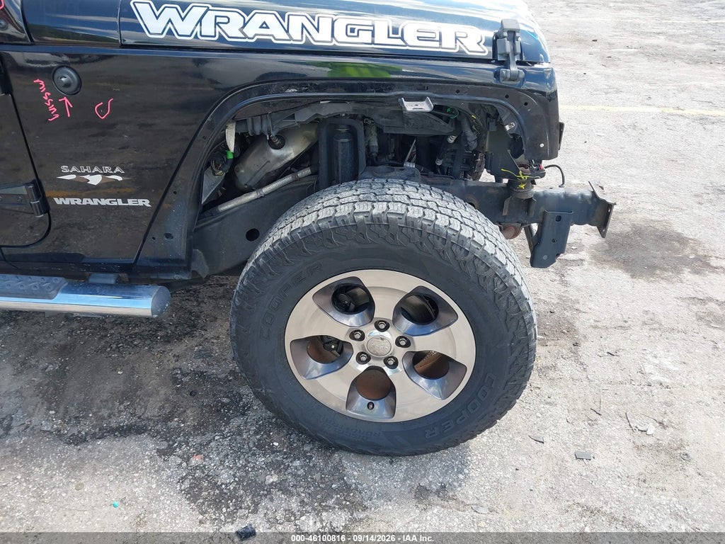 2016 Jeep Wrangler Sahara photo 6