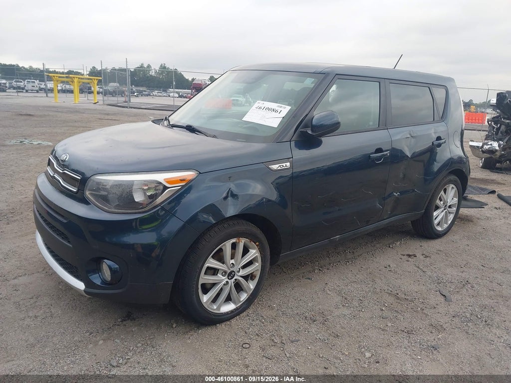 2017 Kia Soul + photo 2