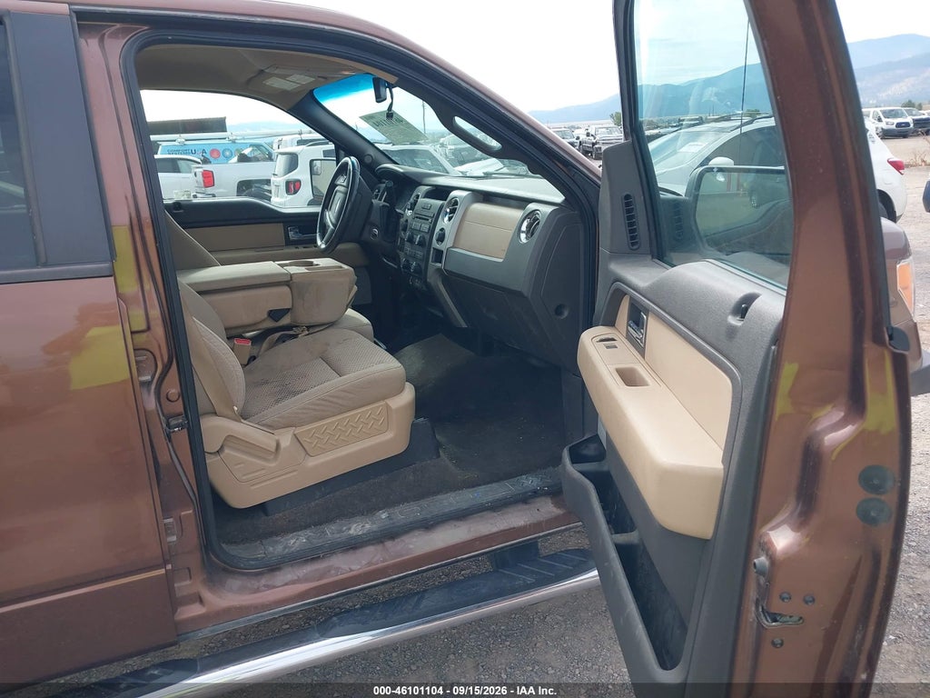 2012 Ford F-150 XLT photo 5