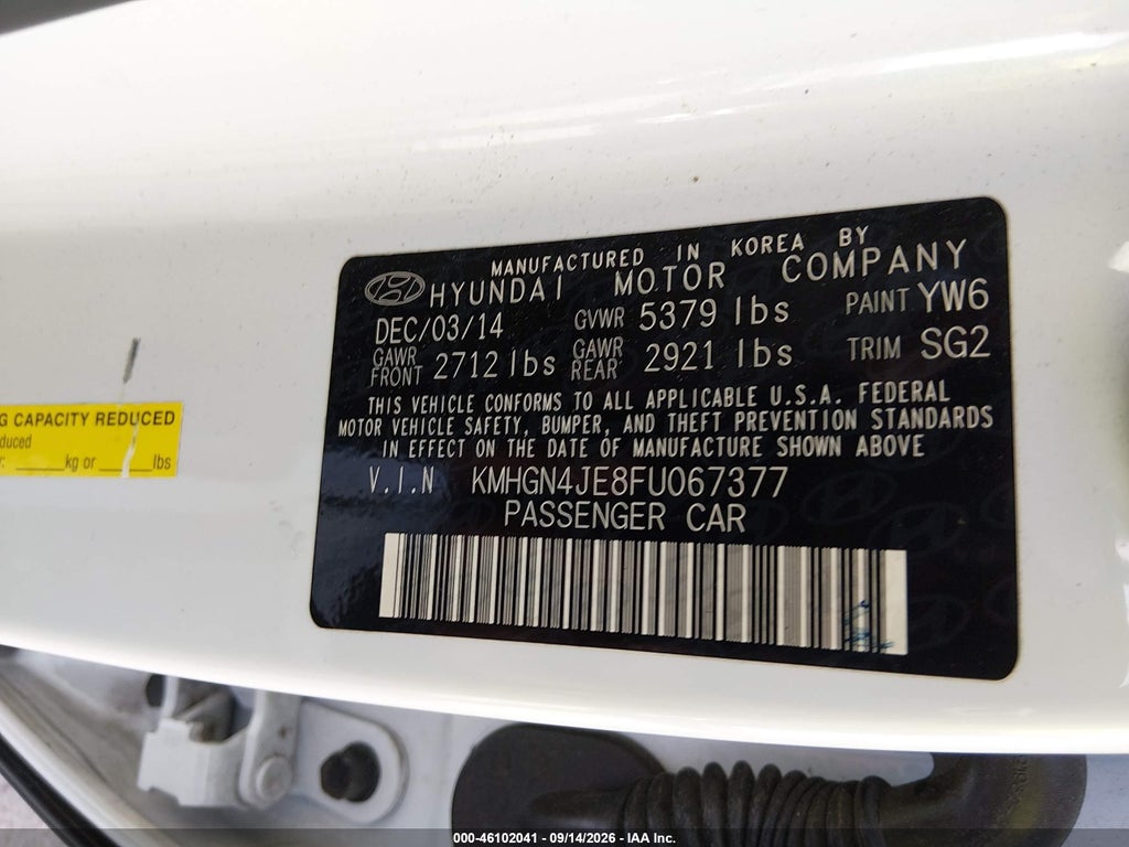 2015 Hyundai Genesis 3.8 photo 9