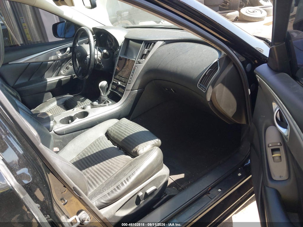 2014 Infiniti Q50 Sport photo 5