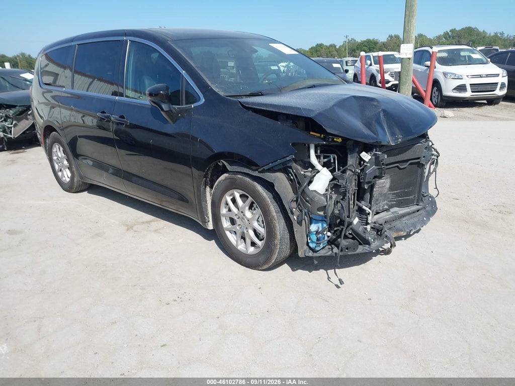 2025 CHRYSLER PACIFICA 2C4RC1BG7SR558290