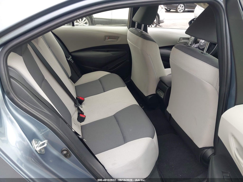 2023 Toyota Corolla LE photo 8