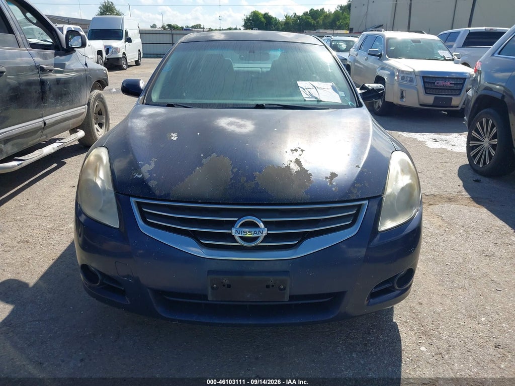 2011 Nissan Altima 2.5 S photo 6