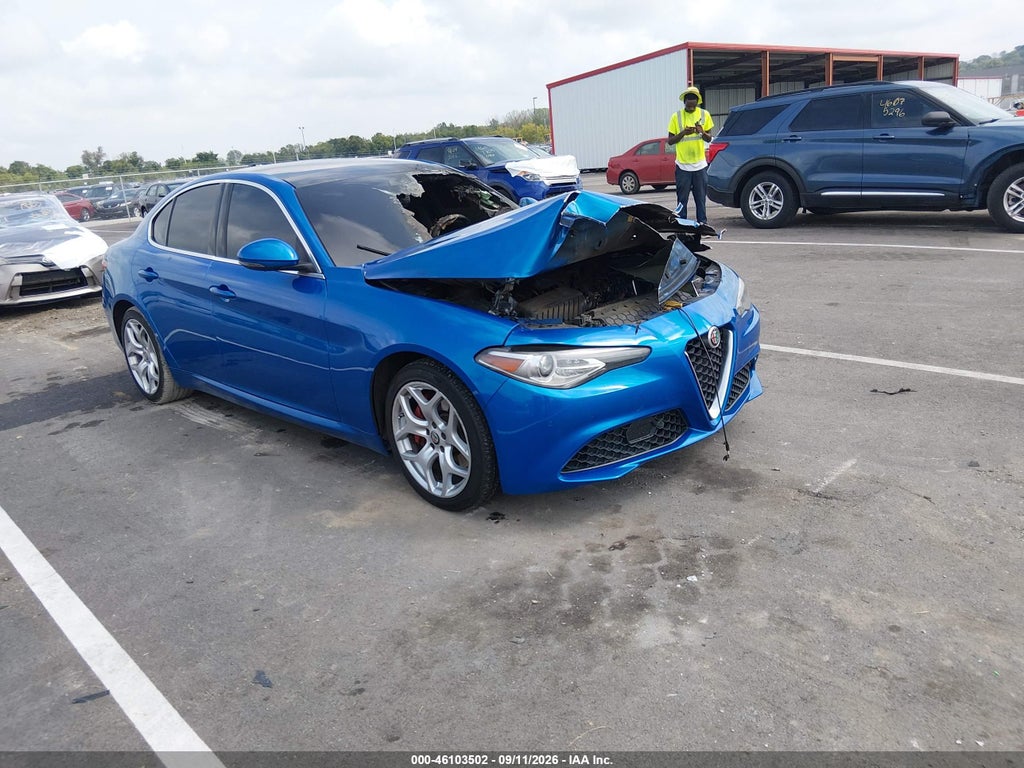 ALFA ROMEO GIULIA 2021