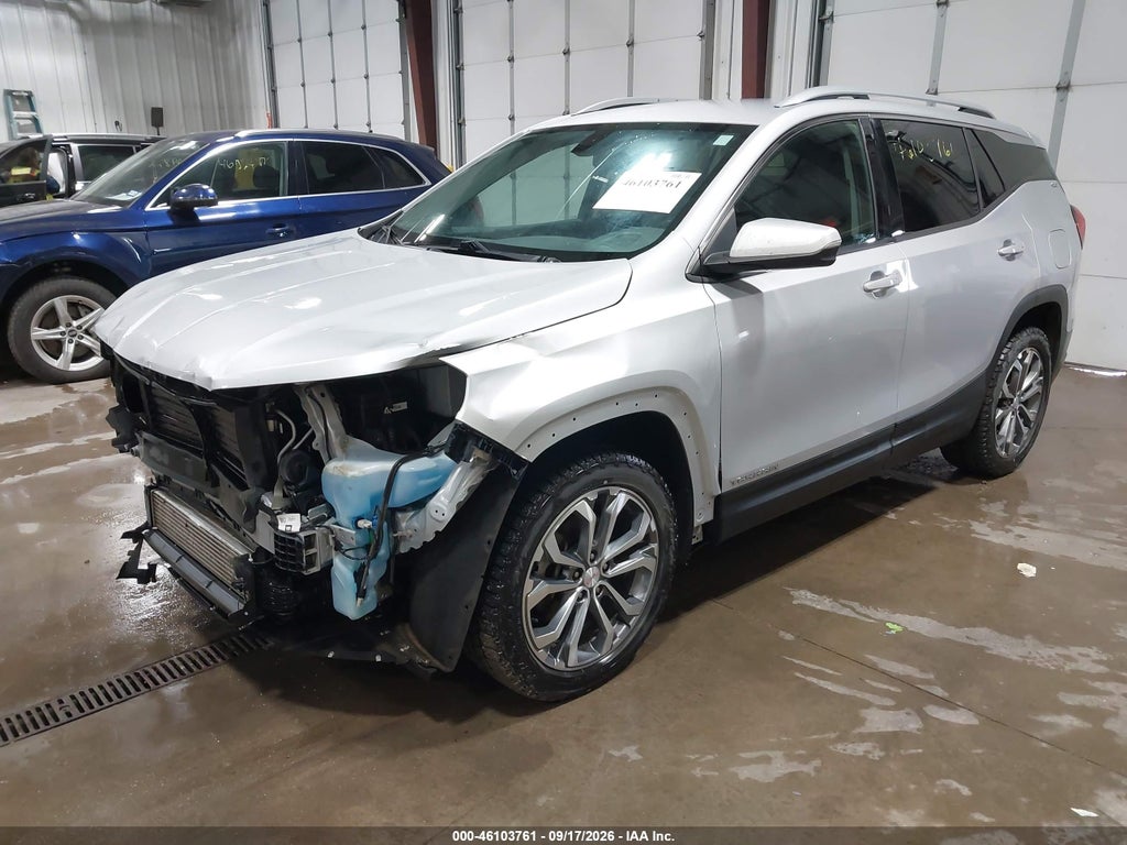 2019 GMC Terrain SLT photo 2