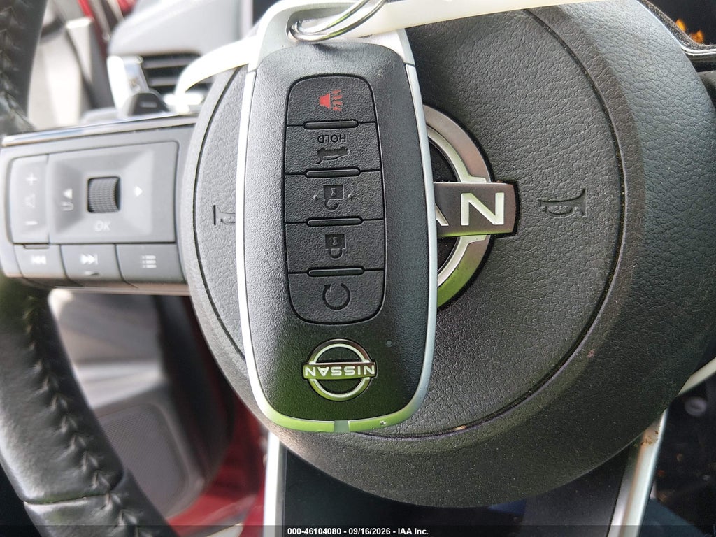 2024 Nissan Rogue SL FWD photo 11