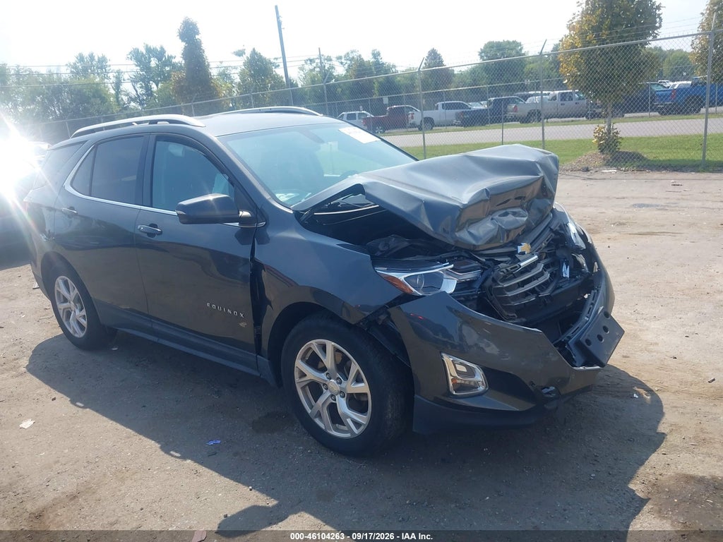2019 Chevrolet Equinox LT photo 1