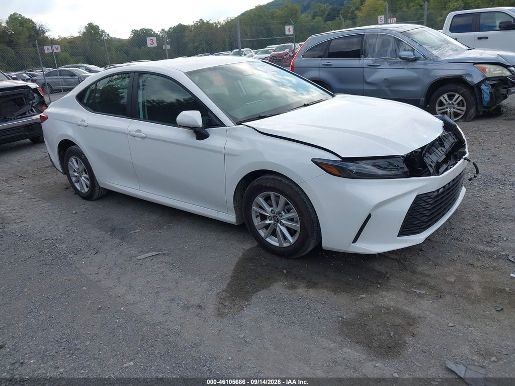 TOYOTA CAMRY 2026