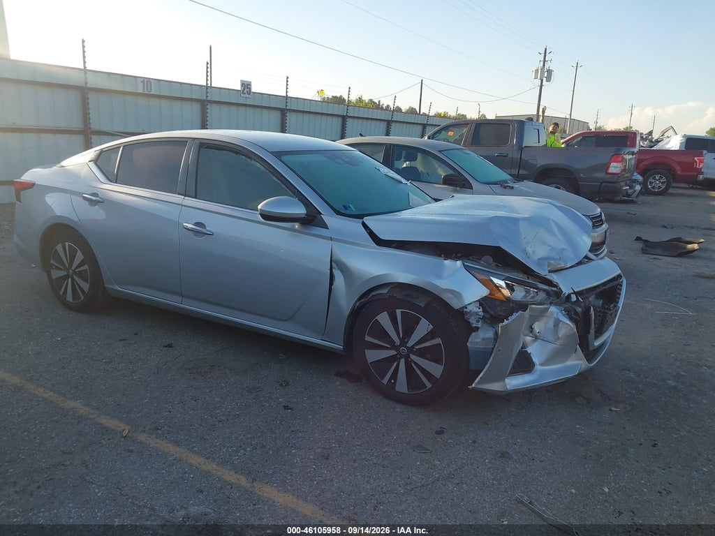 NISSAN ALTIMA 2022