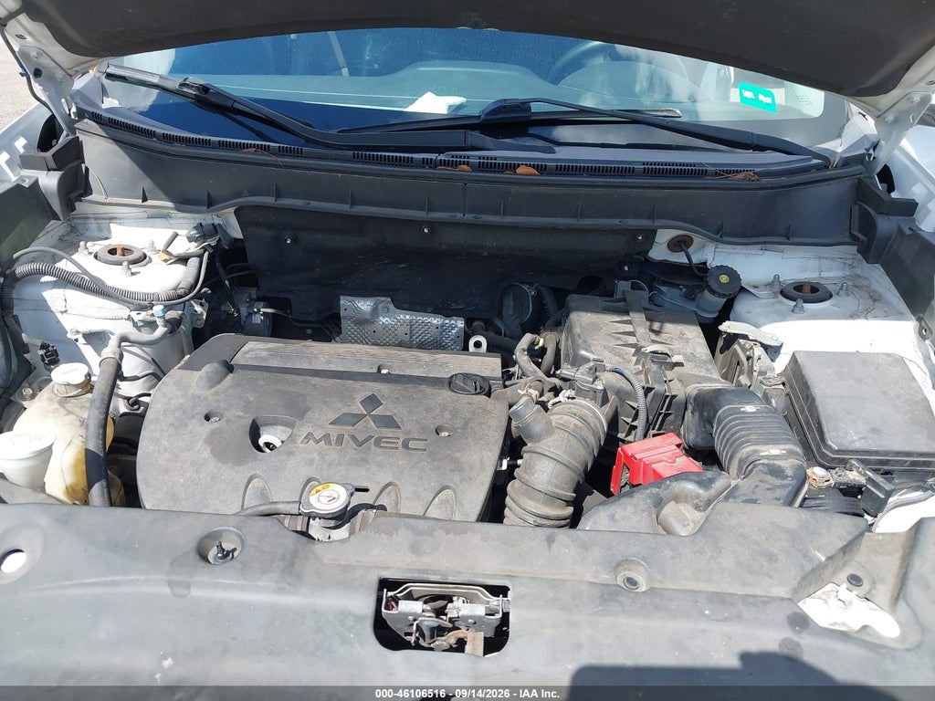 2015 Mitsubishi Outlander Sport ES photo 10