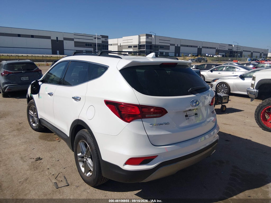 2017 Hyundai Santa FE Sport 2.4L photo 3