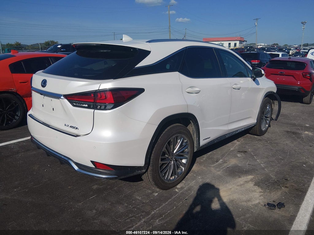 2022 Lexus RX 450H photo 4