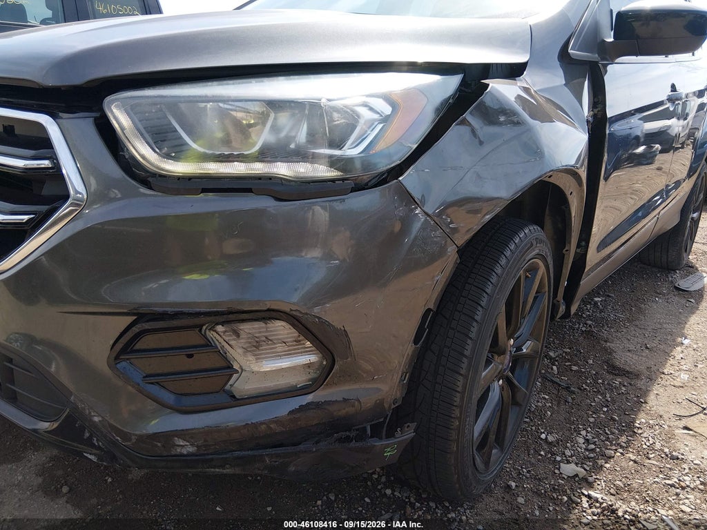 2017 Ford Escape SE photo 6