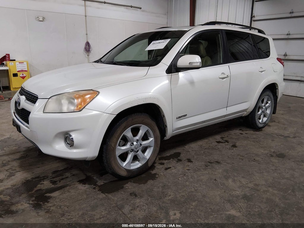 2009 Toyota RAV4 Limited V6 photo 2