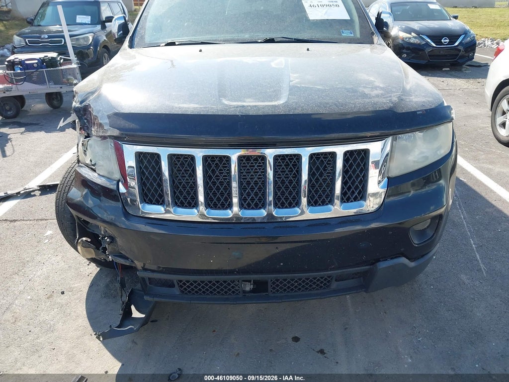 2011 Jeep Grand Cherokee Overland photo 6