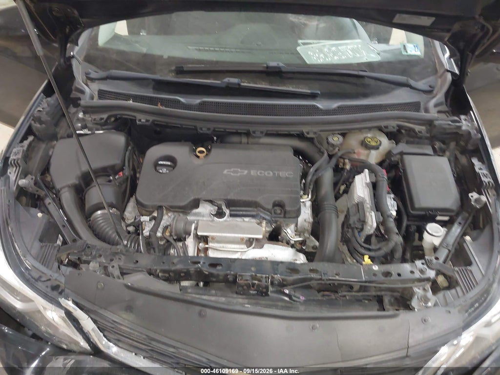 2017 Chevrolet Cruze LT Auto photo 10