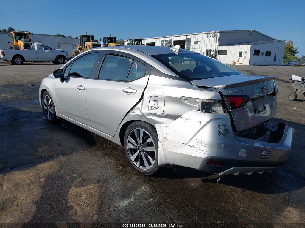2020 Nissan Versa SR Xtronic CVT photo 3