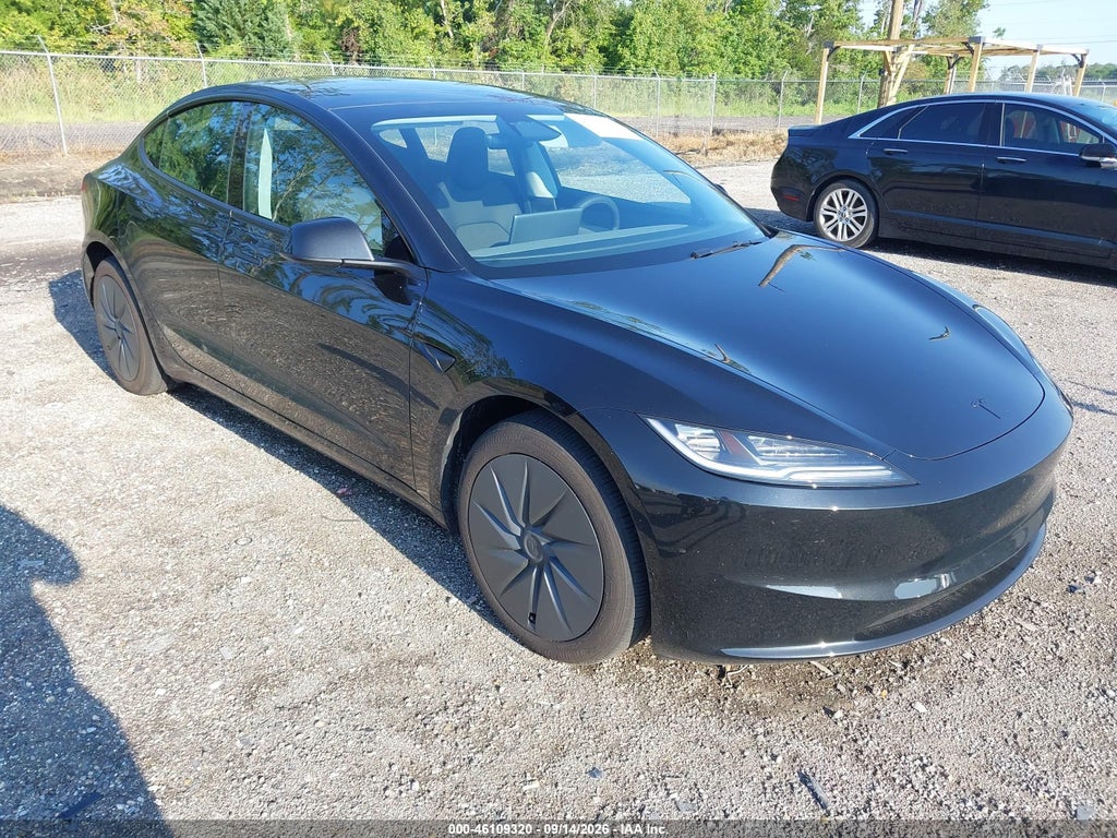 TESLA MODEL 3 2026