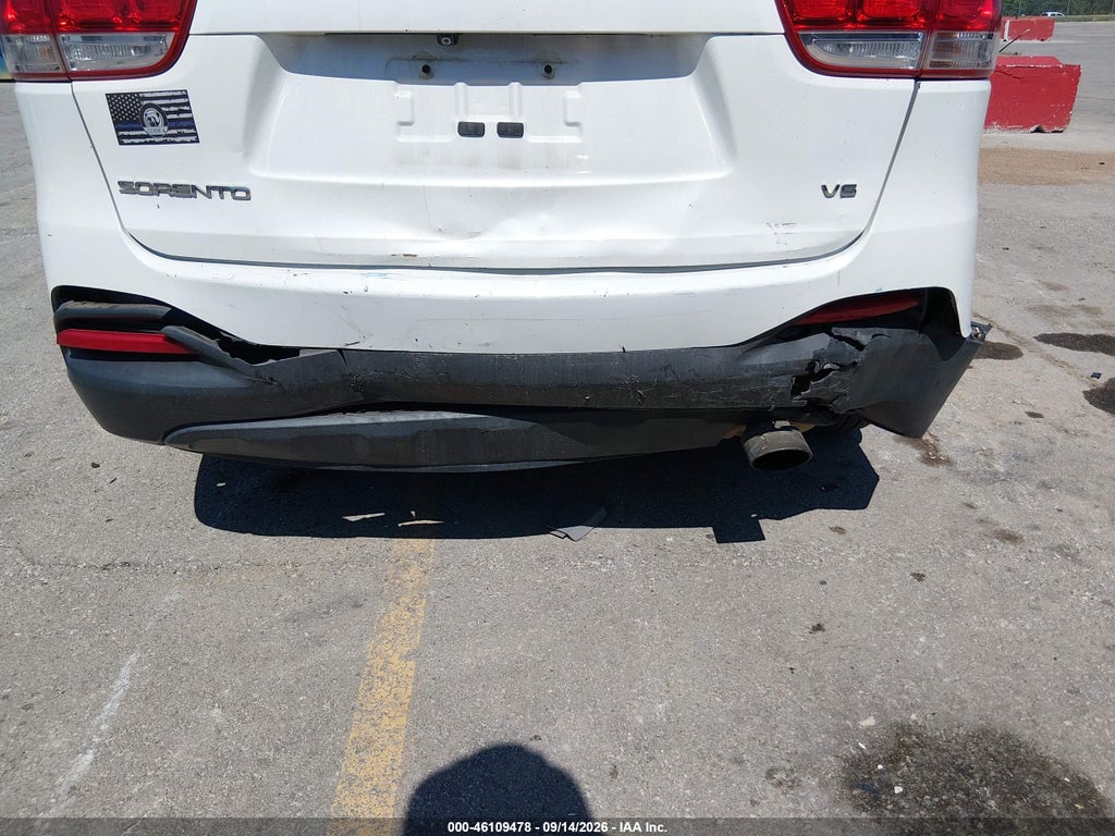 2016 Kia Sorento 3.3L LX photo 6