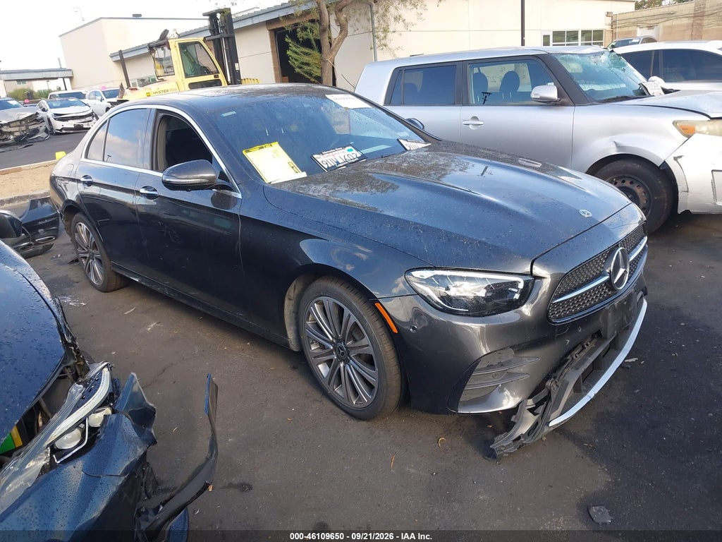 MERCEDES-BENZ E-  2021