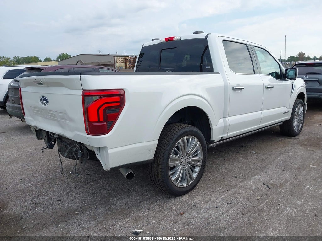 2024 Ford F-150 Platinum photo 4