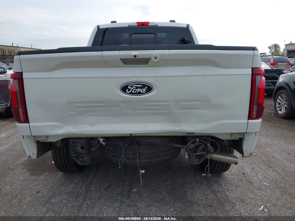 2024 Ford F-150 Platinum photo 6