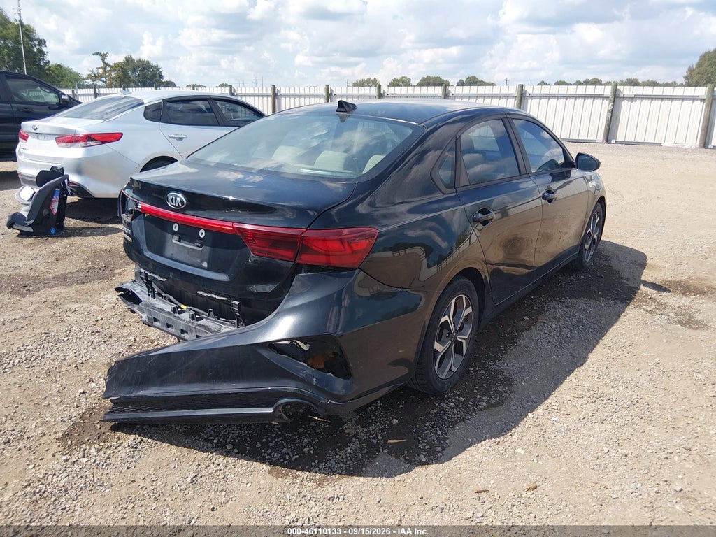 2020 Kia Forte LXS photo 4