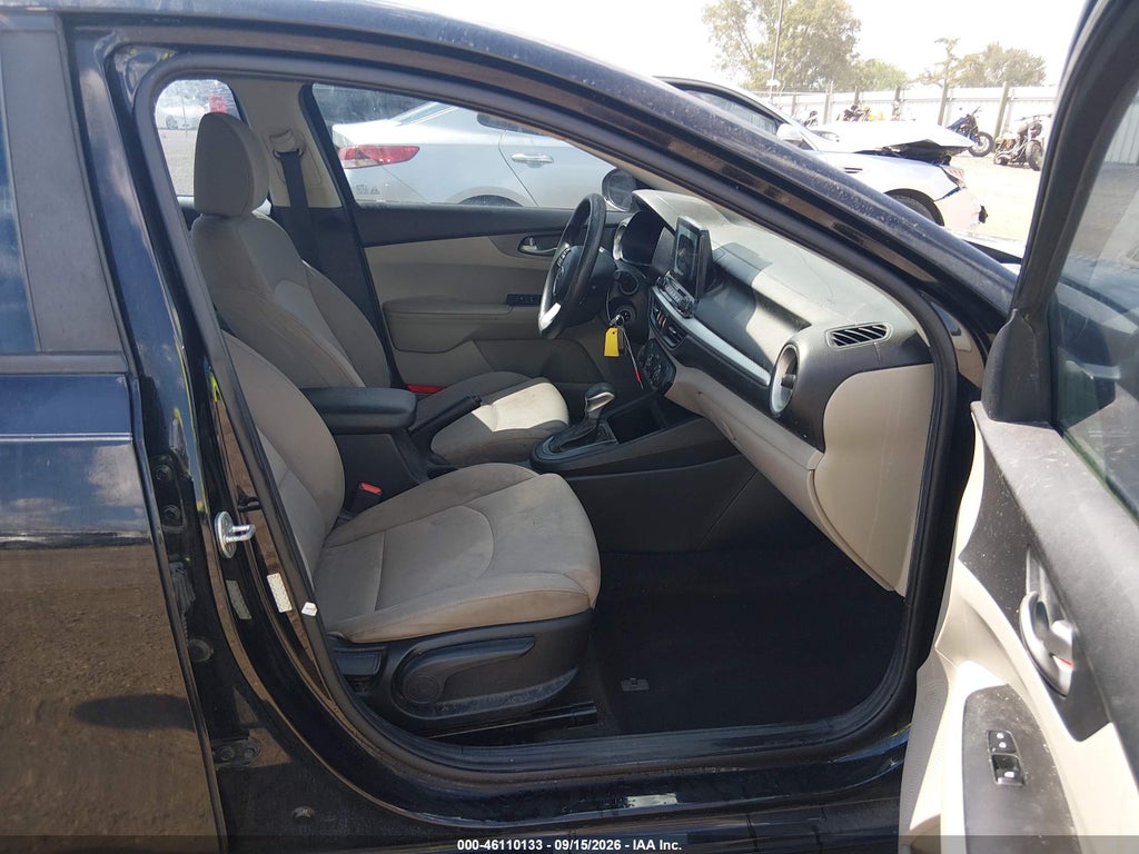 2020 Kia Forte LXS photo 5