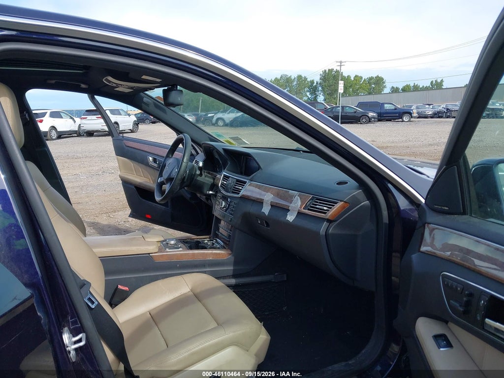 2011 Mercedes-Benz E 350 4MATIC photo 5