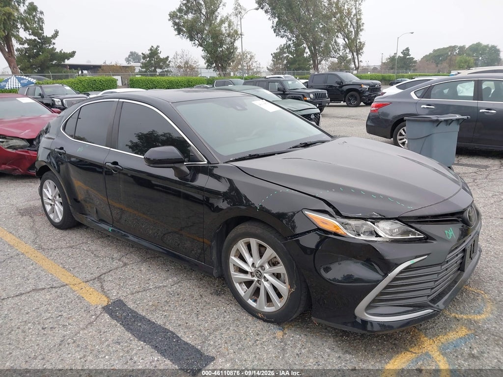 TOYOTA CAMRY 2022