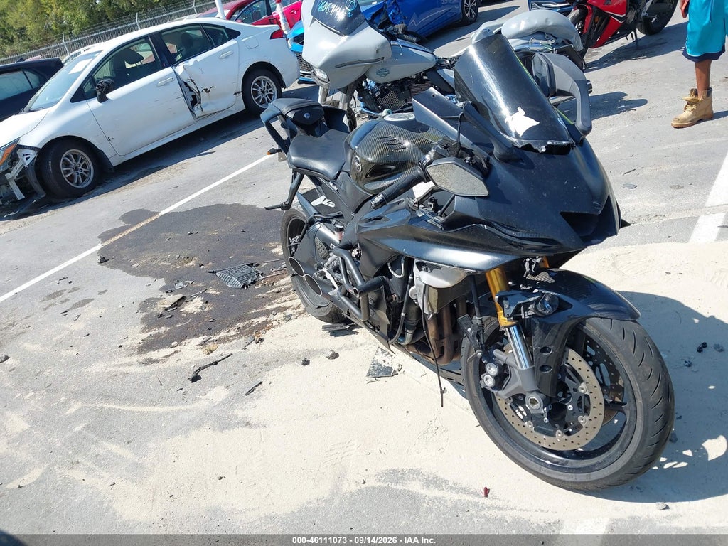 JYARJ28Y5HA000961 2017 YAMAHA YZFR6 photo no. 1