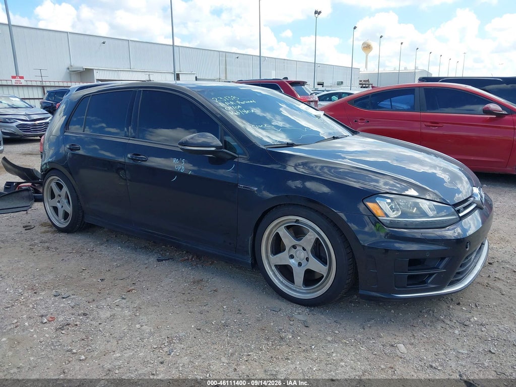 2017 Volkswagen Golf R 4-Door W/DCC Navigation photo 1
