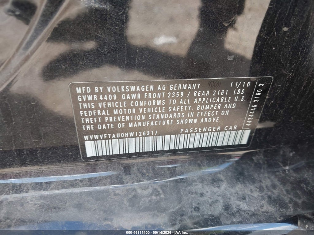 2017 Volkswagen Golf R 4-Door W/DCC Navigation photo 9