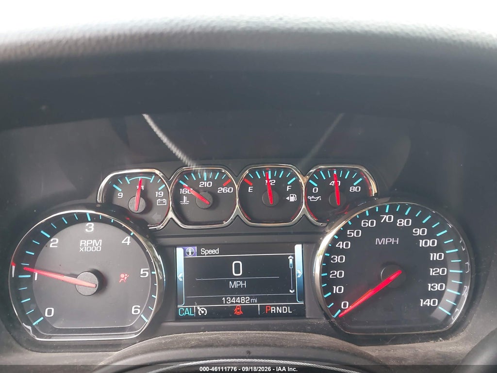 2019 Chevrolet Suburban LT photo 7
