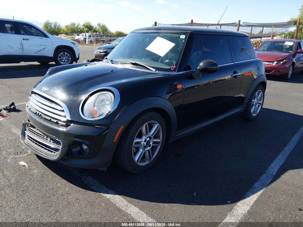 2013 Mini Hardtop Cooper photo 2