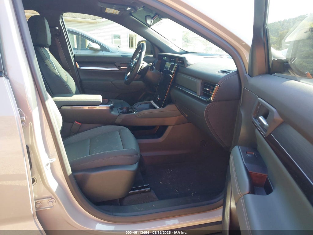 2026 GMC Terrain AWD AT4 photo 5