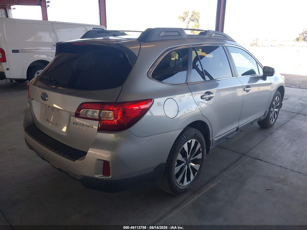 2015 Subaru Outback 2.5I Limited photo 4