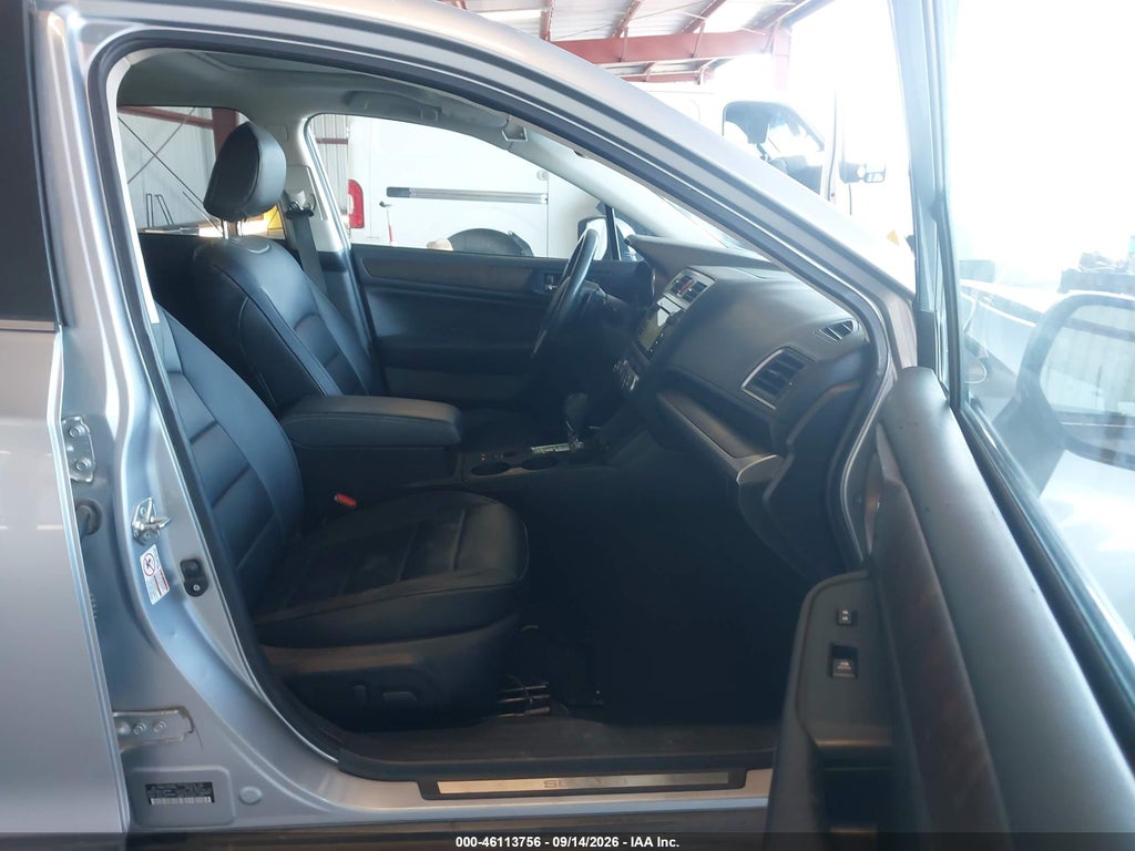 2015 Subaru Outback 2.5I Limited photo 5