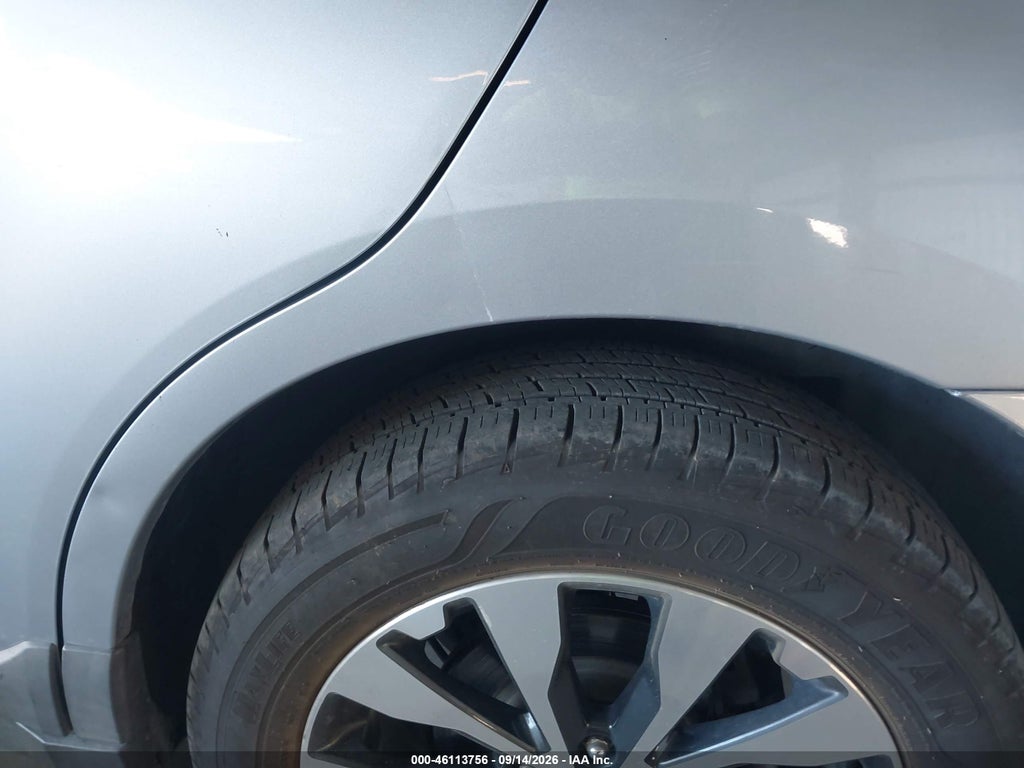 2015 Subaru Outback 2.5I Limited photo 6