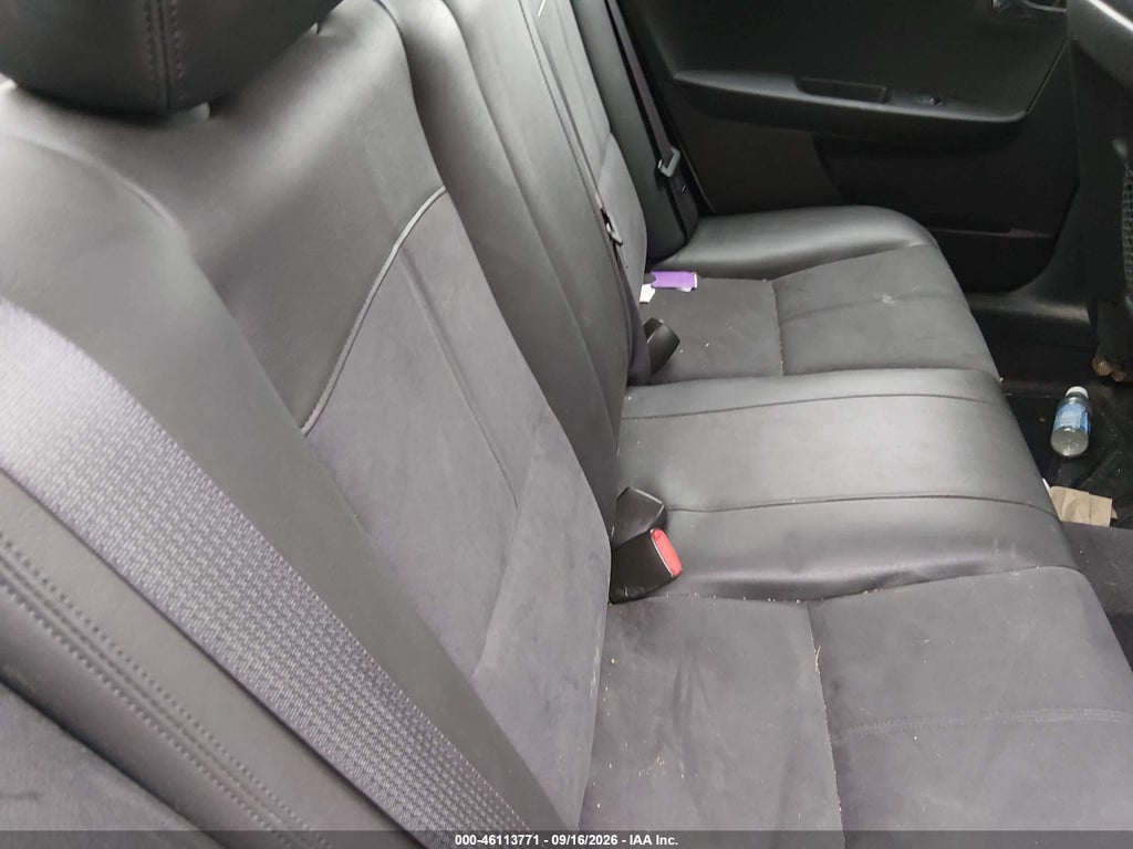 2011 Chevrolet Malibu 2LT photo 8