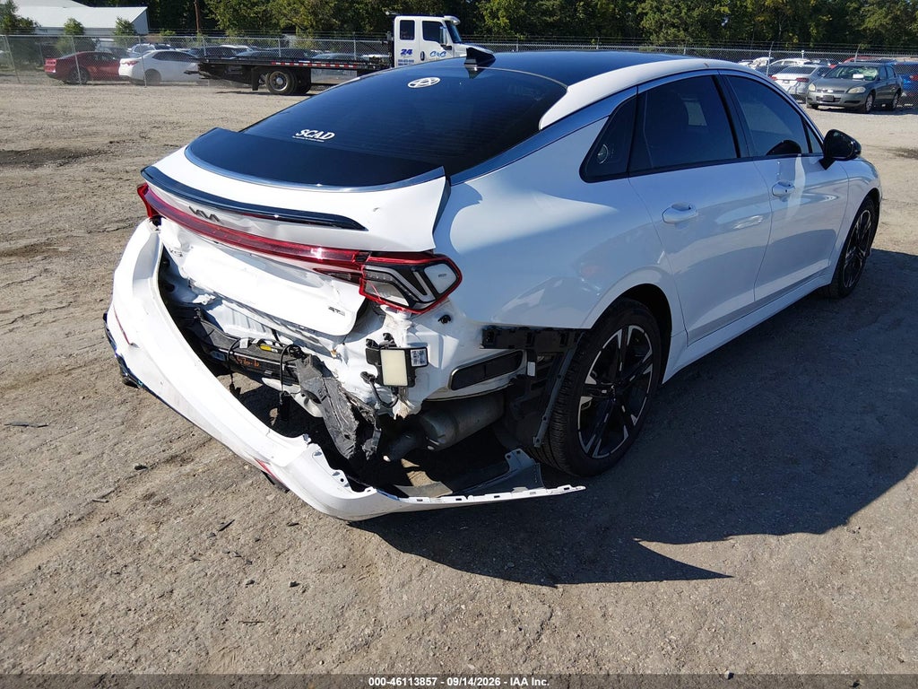 2024 Kia K5 GT-Line photo 4